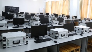 现代通信技术实验室